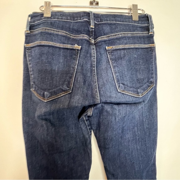 Frame | Le High Flare Colby Released Hem Mid Rise Y2K Dark Wash Jeans - Picture 4 of 6